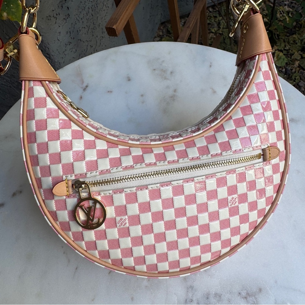 Louis Vuitton Damier Vernis Loop Crossbody - Picture 3 of 14